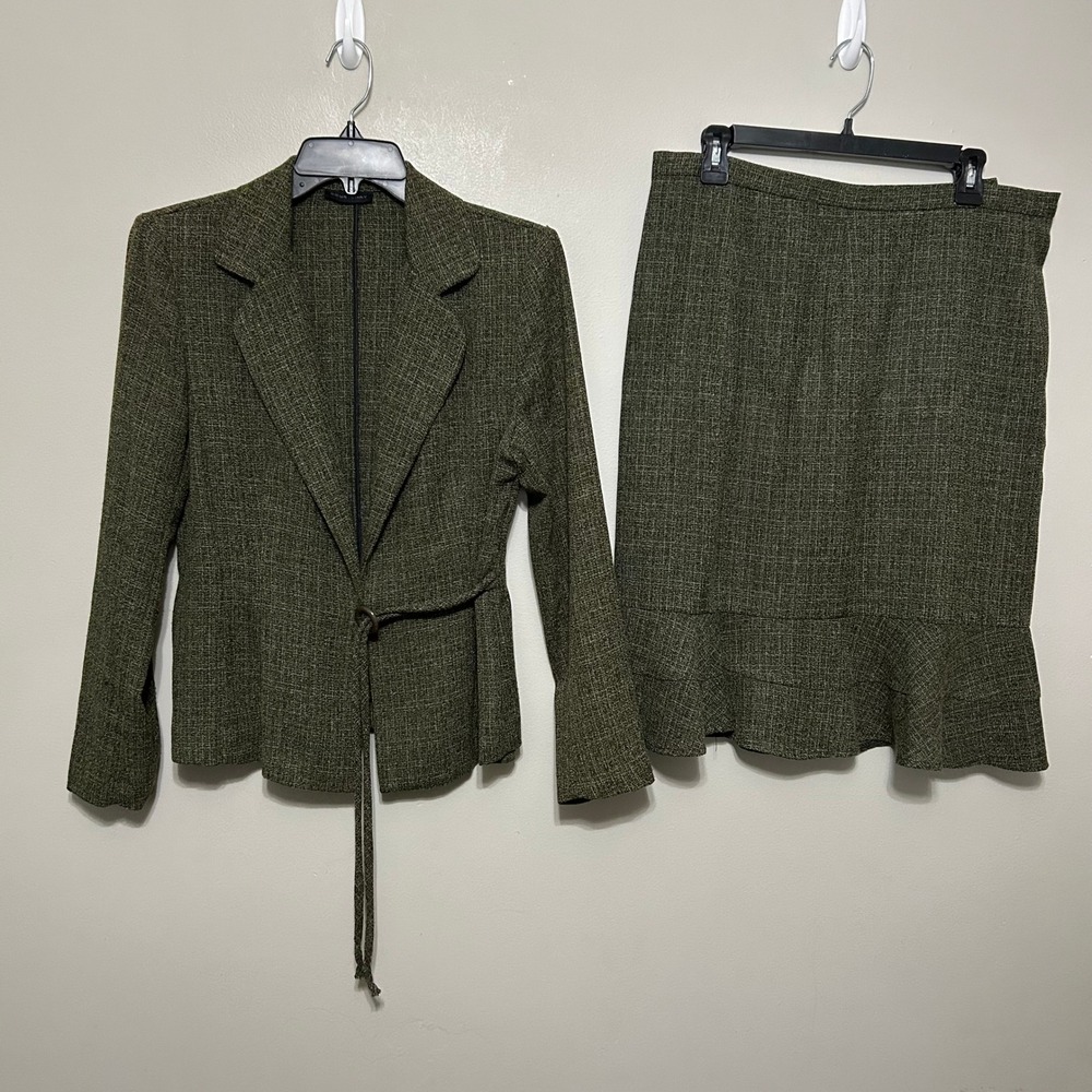 Courtenay Women's Textured Blazer & Skirt Set 10/14 Green Taupe Business Casual